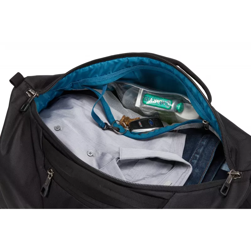 Thule Subterra TSWD-345 musta matkalaukku 45 L nylon