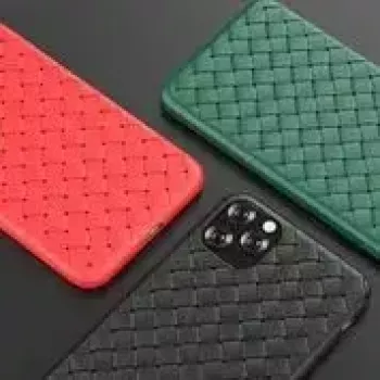 Pehmeä matkapuhelinkotelo Devia iPhone 11 Pro — kudottu kuvio, punainen