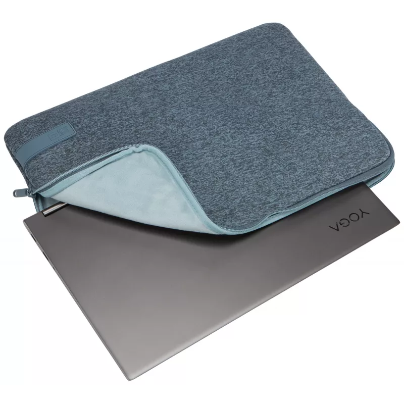 Case Logic Reflect REFPC-116 kannettavan suojatasku, 15,6 tuumaa (39,6 cm), Stormy Weather