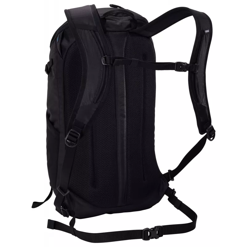 Thule Alltrail TADP218 musta reppu matkareppu polyesteri