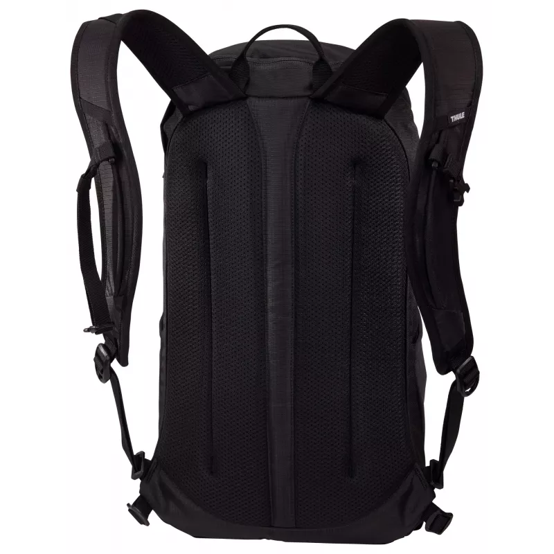 Thule Alltrail TADP218 musta reppu matkareppu polyesteri