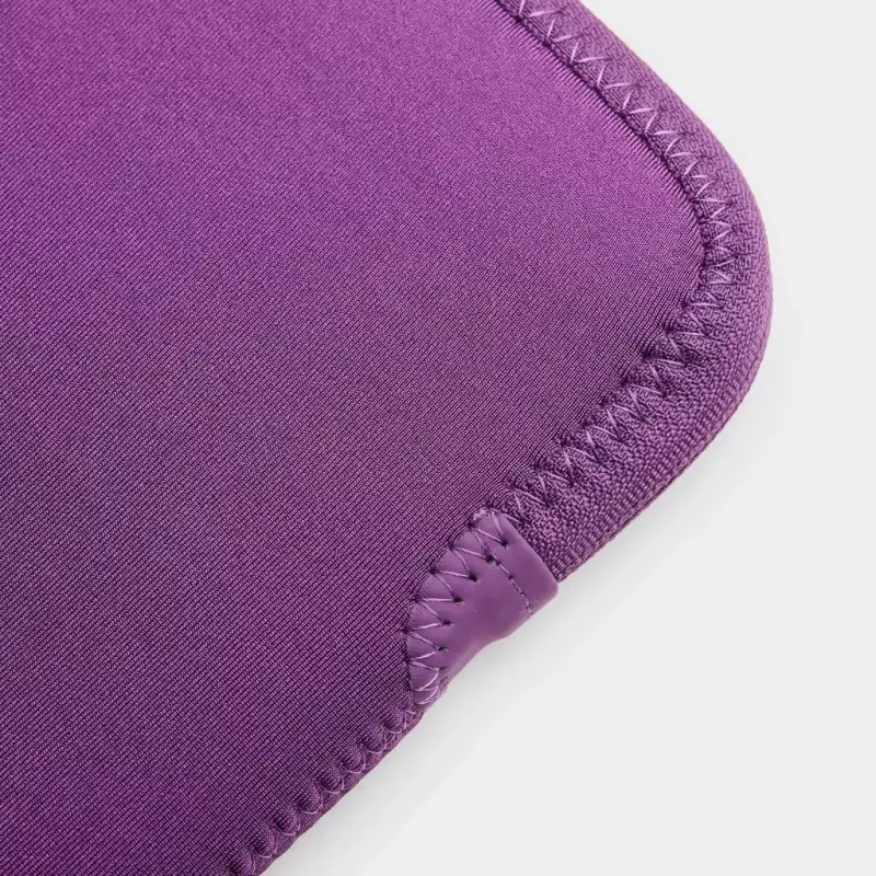 Sleeve-kotelo Trunk TR-ALSPRO13-MPU 33 cm violetti