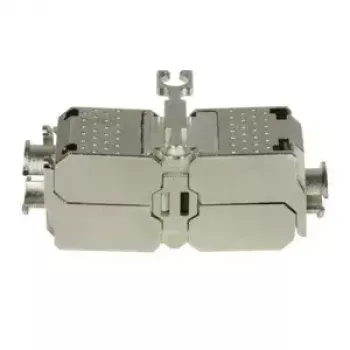 Jatkoliitin LogiLink MP0041 RJ-45 standardikaapeli metalli