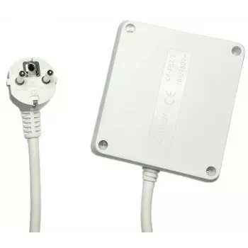 Microconnect MC-PSSQUARE040150FRW jatkojohto 1,5 m 4 AC-pistorasiaa sisäkäyttöön valkoinen