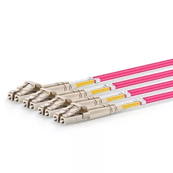 Lanview LVO230502-MTP InfiniBand kuitu-kaapeli 2 m OM4 MTP LC