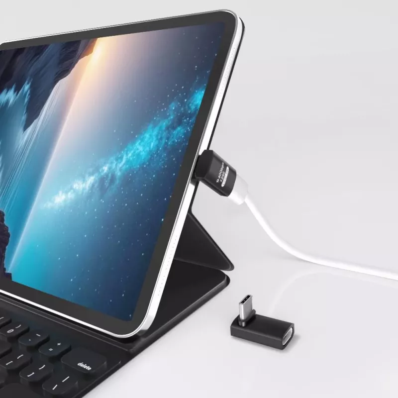 MicroConnect USB4-CCFAS90-240W Premium USB4 Gen 3x2 USB-C vaakasuuntainen 90° sovitin, 240 W, 40 Gbps
