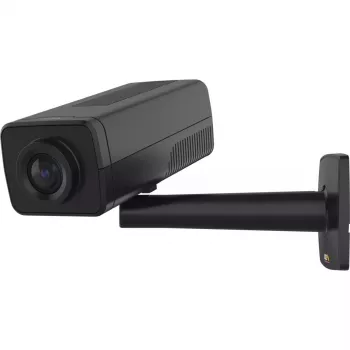 IP-valvontakamera Axis Q1728 Outdoor 3840x2160 mastokiinnike musta