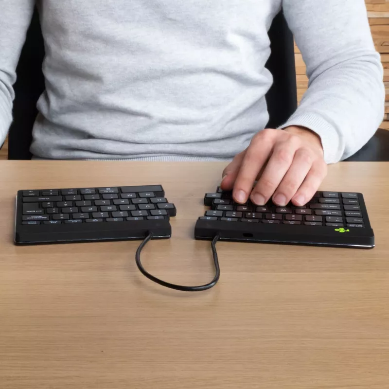 R-Go Tools ergonominen näppäimistö R-Go Split Break tauko-ohjelmistolla, ergonominen jaettu näppäimistö, QWERTZ (DE), Bluetooth, musta