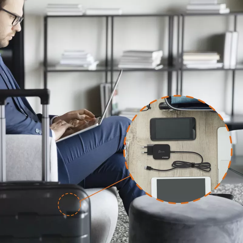 j5create JUP1565DC 67W GaN PD USB-C® Mini-laturi 6 DC-liitintyypillä – EU, musta