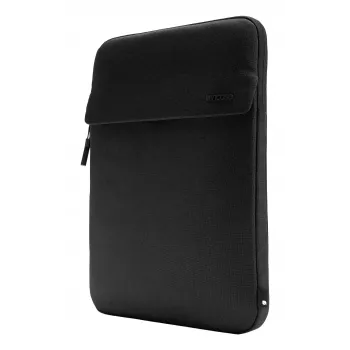 Incase Crosstown Sleeve Woolenex-kankaalla 16 tuuman kannettavalle