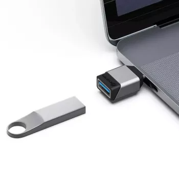 ALOGIC ULCAMN-SGR USB-C–USB-A-sovitin