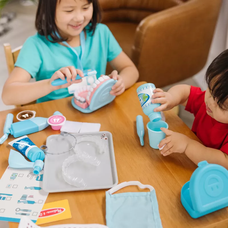 Leikkihammaslääkärisarja Spinmaster Melissa & Doug Super Smile Dentist, sopii yli 3-vuotiaille, monivärinen