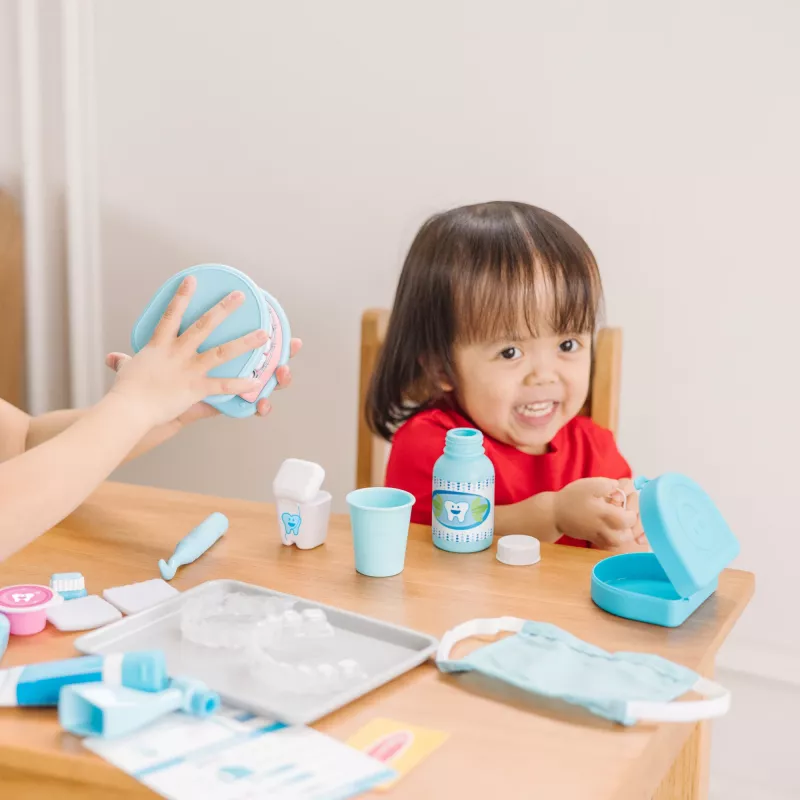 Leikkihammaslääkärisarja Spinmaster Melissa & Doug Super Smile Dentist, sopii yli 3-vuotiaille, monivärinen