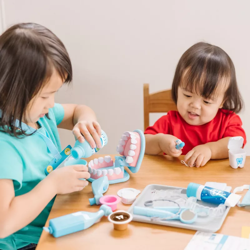 Leikkihammaslääkärisarja Spinmaster Melissa & Doug Super Smile Dentist, sopii yli 3-vuotiaille, monivärinen