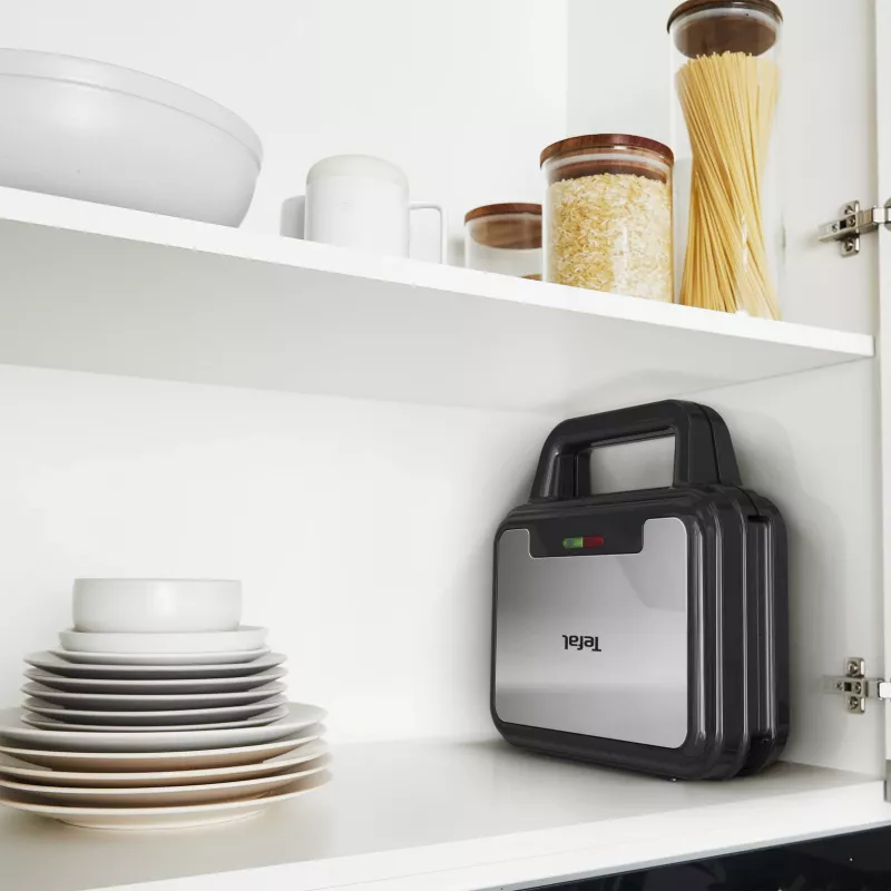 Voileipägrilli Tefal SW383D10 700 W musta, ruostumaton teräs