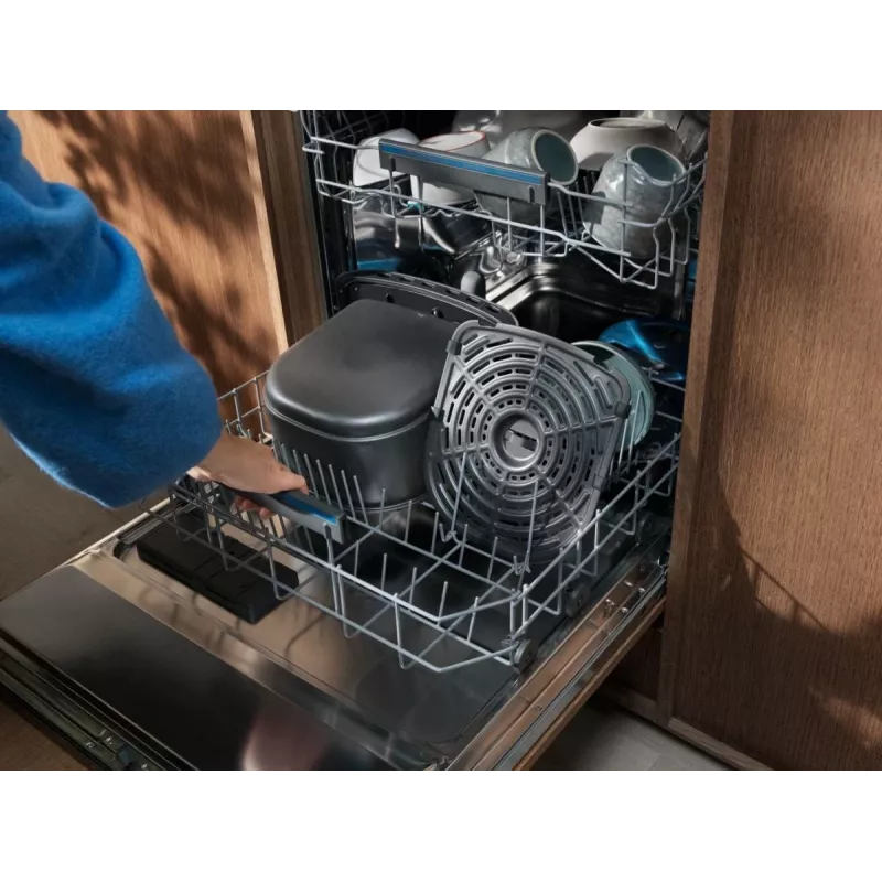 Electrolux EAF7SB yksittäinen 6,9 L vapaasti seisova 1700 W kiertoilmakypsennin musta