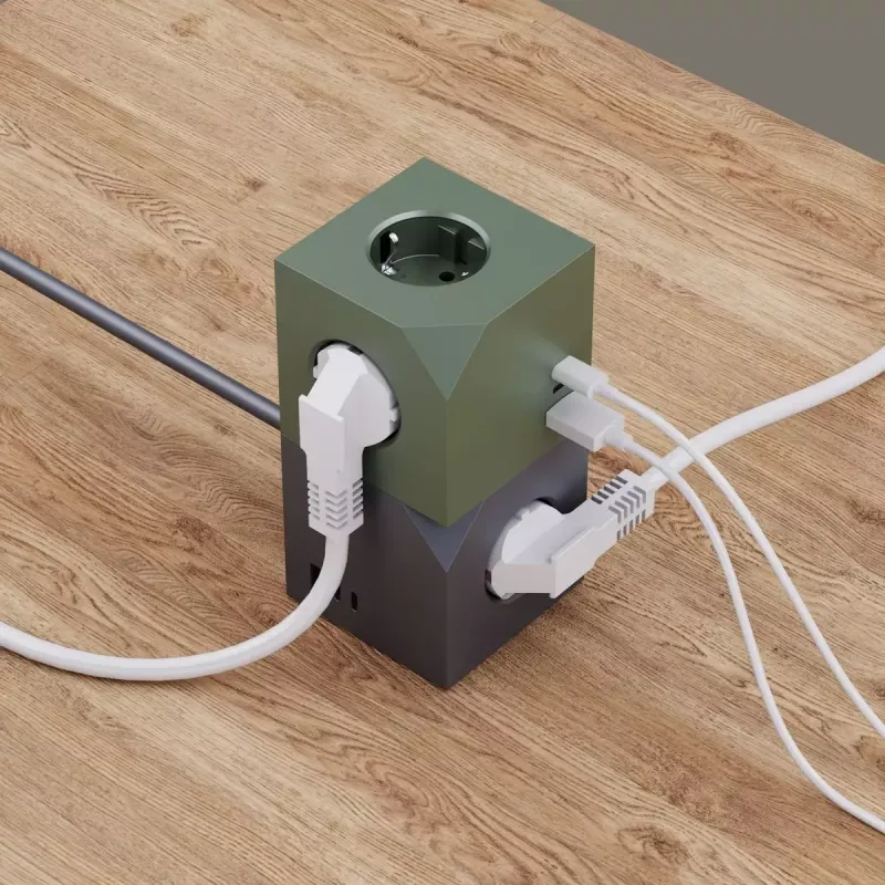 MicroConnect Power Cube, 3 Schuko-pistorasiaa, magneettinen