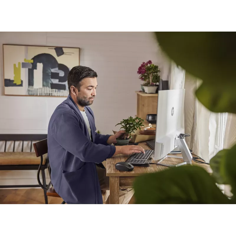 HP 400 taustavalaistu langallinen näppäimistö täysikokoinen USB musta