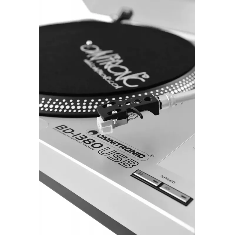 Hihnavetoinen DJ-levysoitin Omnitronic 10603043