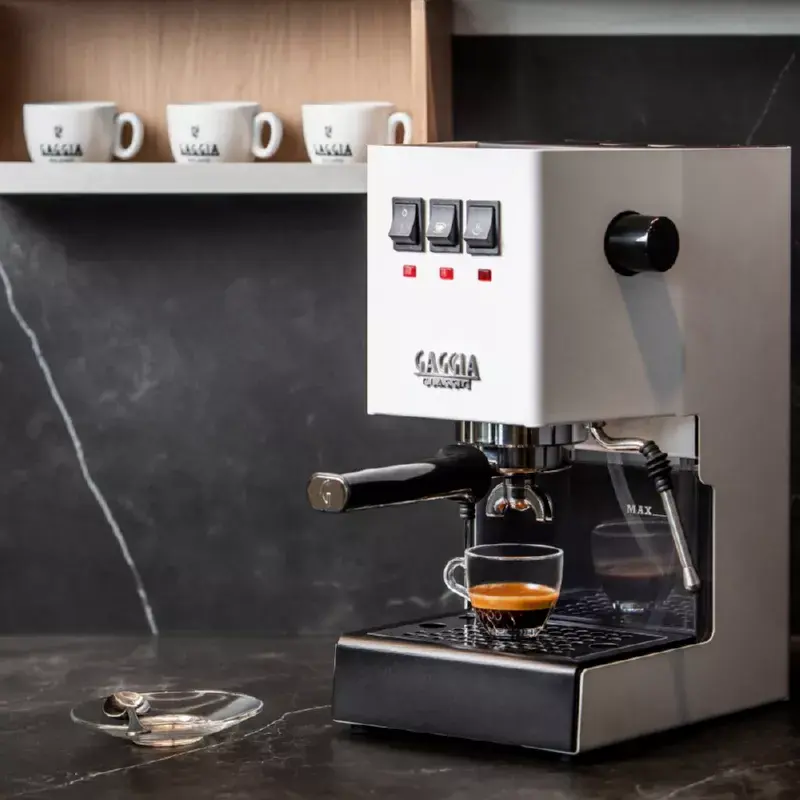 Gaggia Classic E24 manuaalinen espressokeitin 2,1 l
