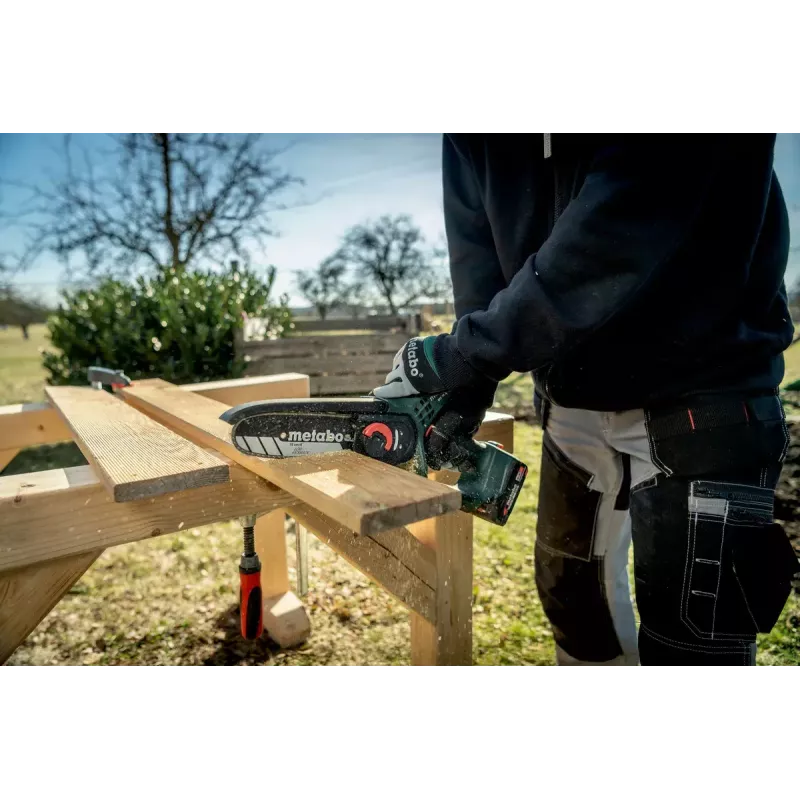 Metabo MS 18 LTX 15 akkukäyttöinen moottorisaha, 18 V, 1x 2,0 Ah