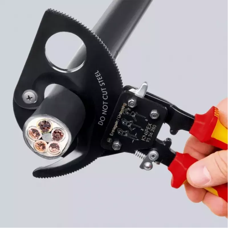 Käsikäyttöinen kaapelileikkuri Knipex 95 36 250