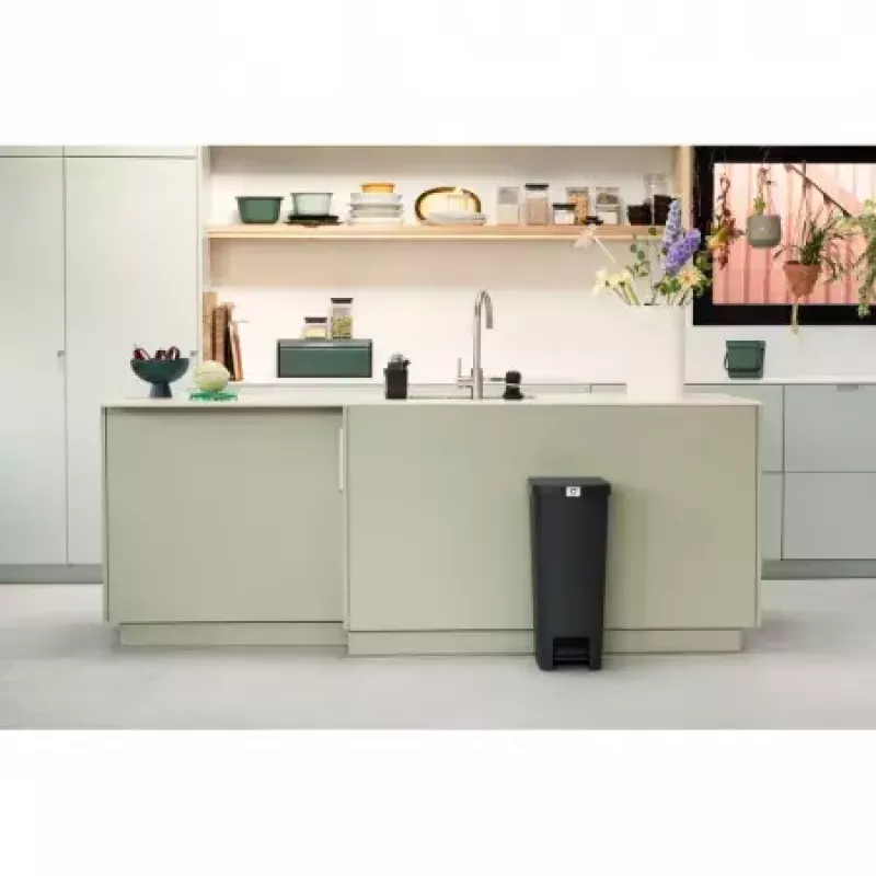 Brabantia jäteastia 40L kulma harmaa 800023