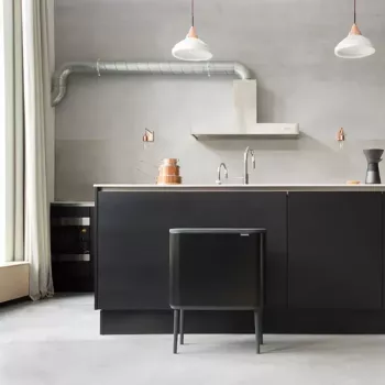 Jäteastia Brabantia 316067 33L suorakaiteen muotoinen ruostumaton teräs musta