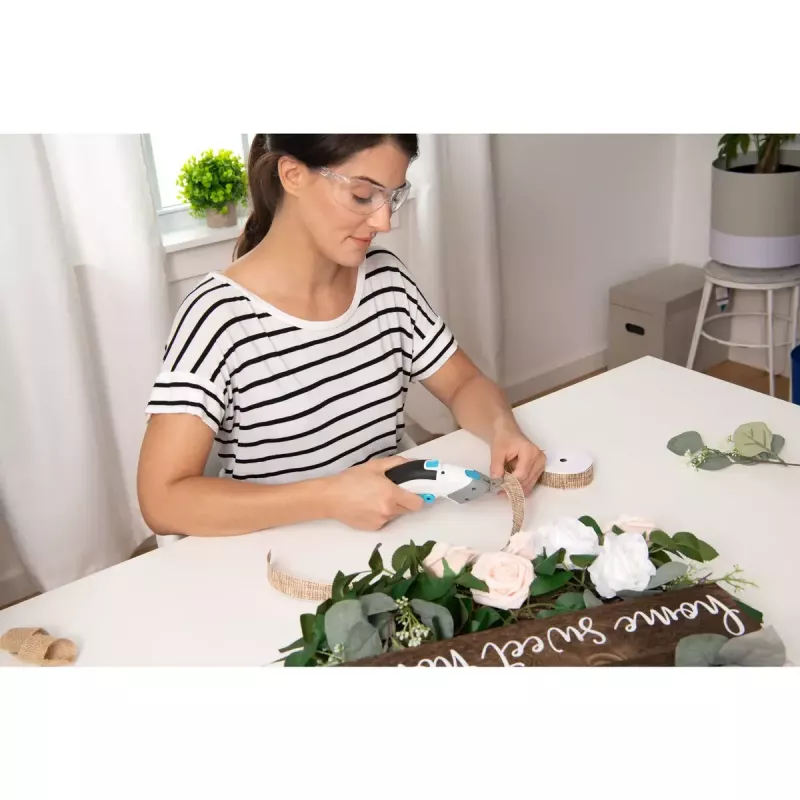 Toimistoleikkuri Black & Decker BCSC115-XJ 1 kpl