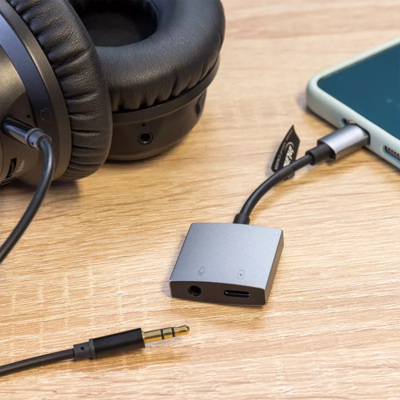 InLine USB-C-audioadapterikaapeli, USB-C - 3,5 mm plugi + PD 30 W