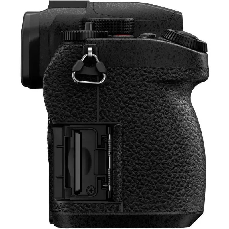 Panasonic Lumix DC-G97 -kit, jossa Vario 12-60 mm F3.5-5.6 Power OIS (DC-G97ME)