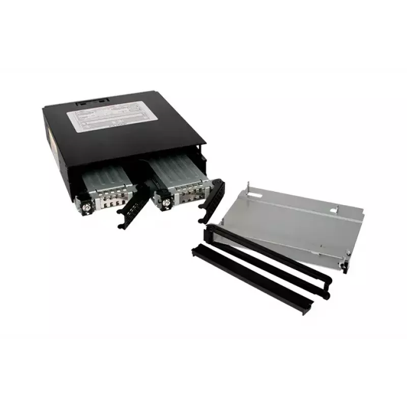 Kiintolevypaikan peitelevy Icy Dock MB994IKO-3SB