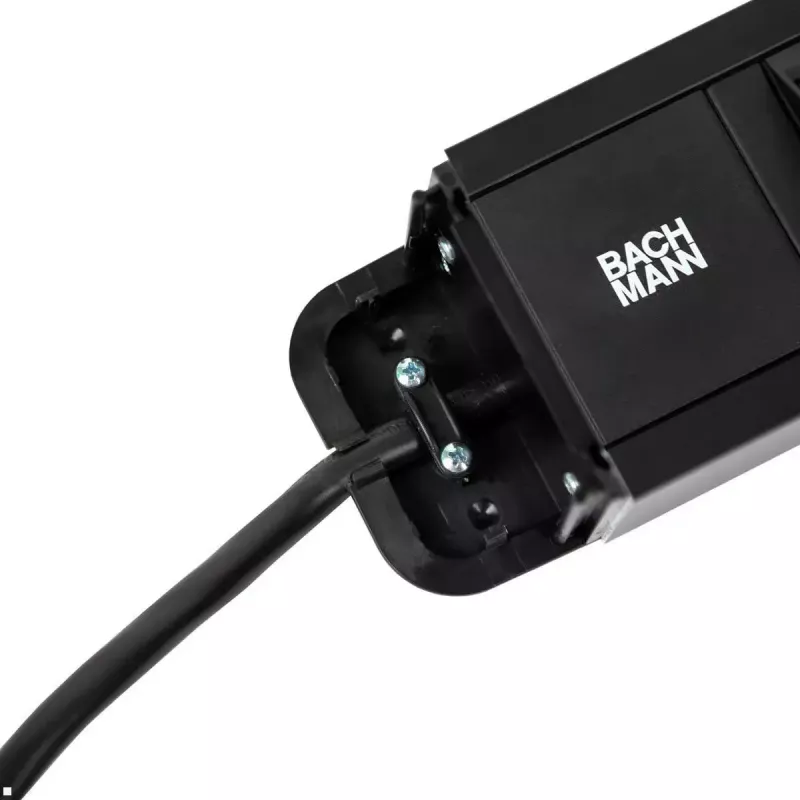 Jatkojohto Bachmann PRIMO 2 2 m 6 AC-lähtöä sisäkäyttöön musta