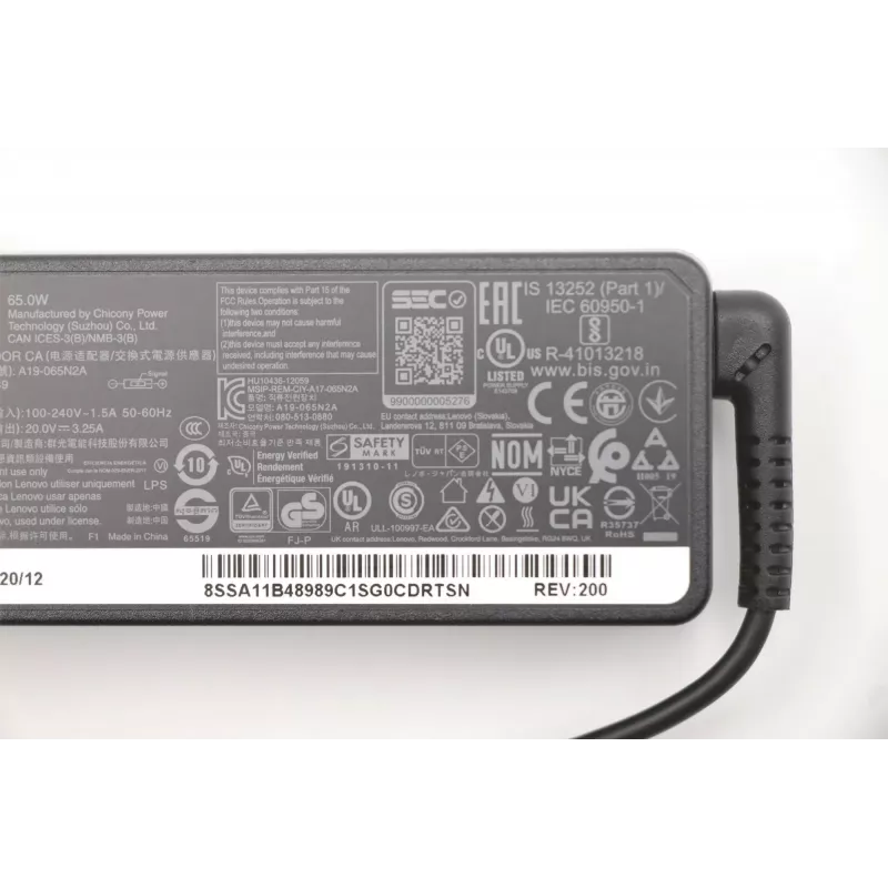 Lenovo 5A10V03250 verkkolaite/muunnin sisäkäyttöön 65 W musta