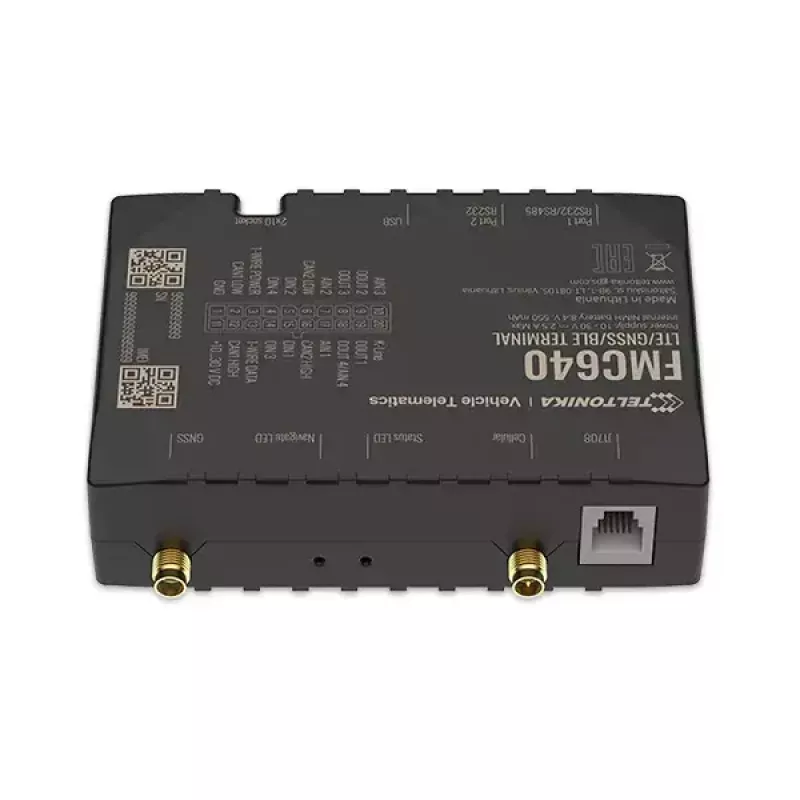 GPS-paikannin Teltonika FMC640 auto musta