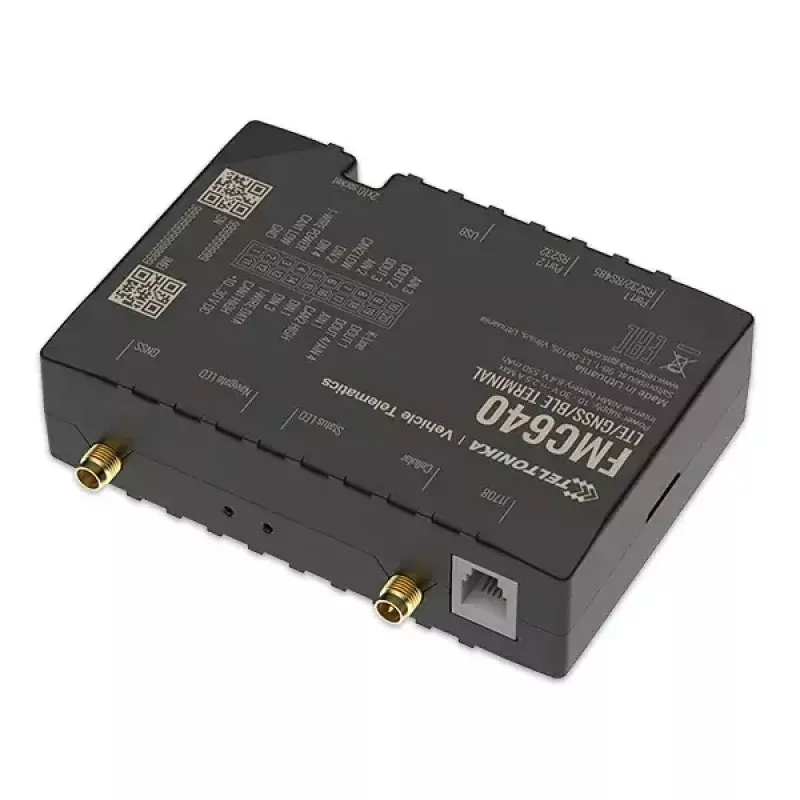 GPS-paikannin Teltonika FMC640 auto musta