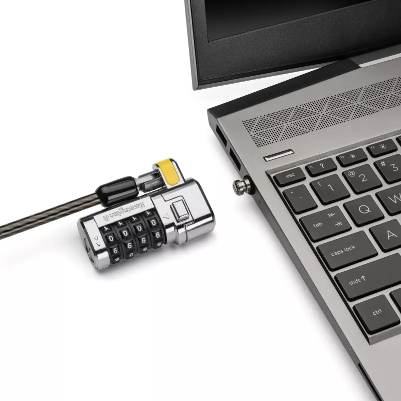 Kensington ClickSafe yleinen yhdistelmälukko kannettavalle – Master Coded