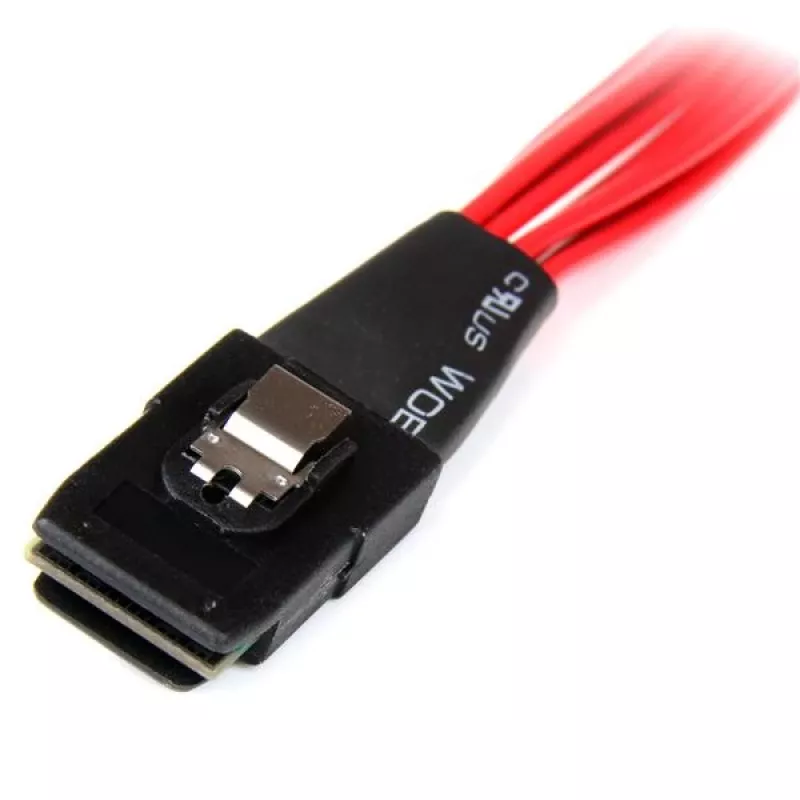 StarTech.com 50 cm sisäinen Serial Attached SCSI Mini-SAS-kaapeli - SFF-8087 - 4x SFF-8482