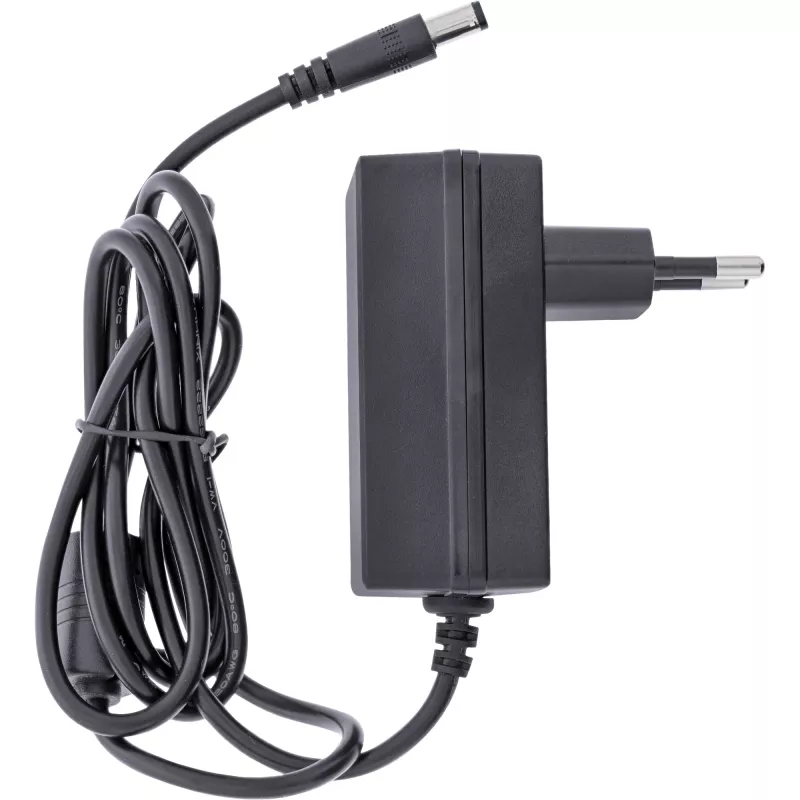 InLine USB 3.2 Gen.1 7 portin keskitin alumiinikotelolla ja 2,5A virtalähteellä, musta