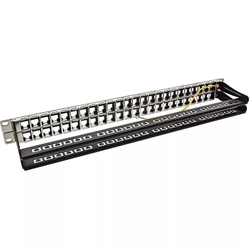 InLine tyhjä RJ45 Keystone -patch-paneeli 19 tuumaa, 48 porttia, 1U, musta