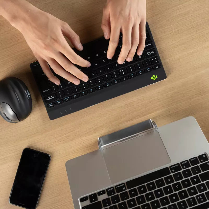 R-Go Tools ergonominen näppäimistö R-Go Compact Break, kompakti näppäimistö tauko-ohjelmistolla, QWERTY (IT), Bluetooth, musta