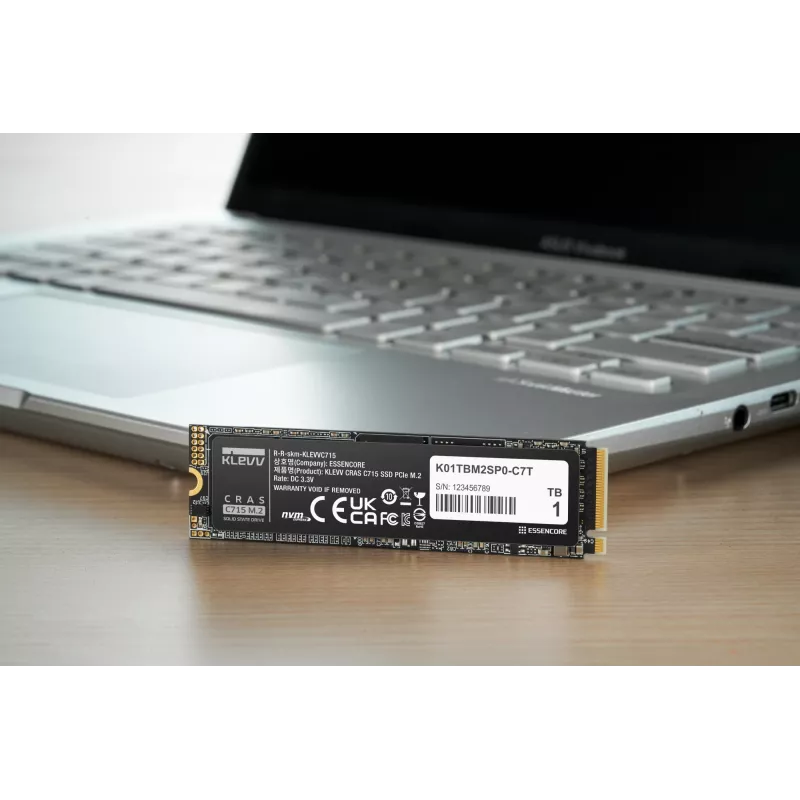 SSD-asema KLEVV 1 TB M.2 2280 PCIe Gen3 NVMe K01TBM2SP0-C7T