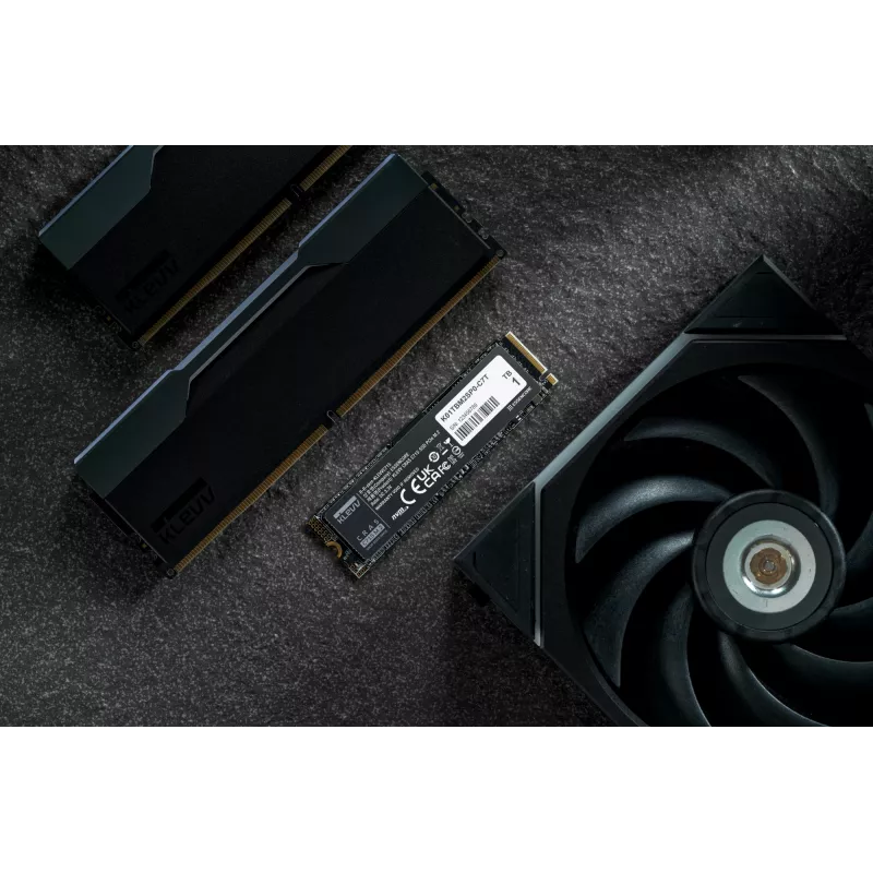SSD-asema KLEVV 1 TB M.2 2280 PCIe Gen3 NVMe K01TBM2SP0-C7T
