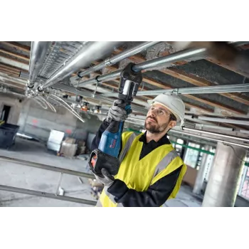 Bosch akkupuristustyökalu GPT 18V-32 putkiakkupuristin