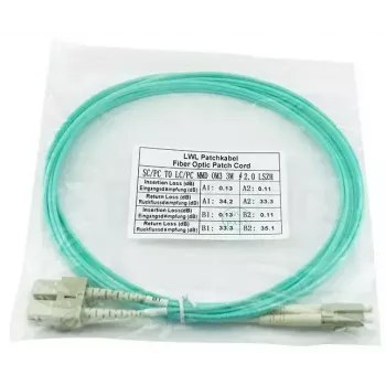 BlueOptics 055702T512000005M-BO Duplex-kuituoptinen patch-kaapeli (Corning-yhteensopiva), LC-UPC/SC-UPC, monimuoto OM3 50/125 µm, 5 m