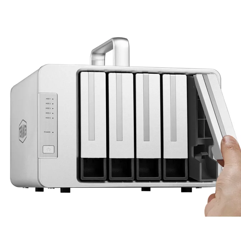 TerraMaster D5 Thunderbolt 3 -kiintolevyjärjestelmä 0 TB työpöytä harmaa