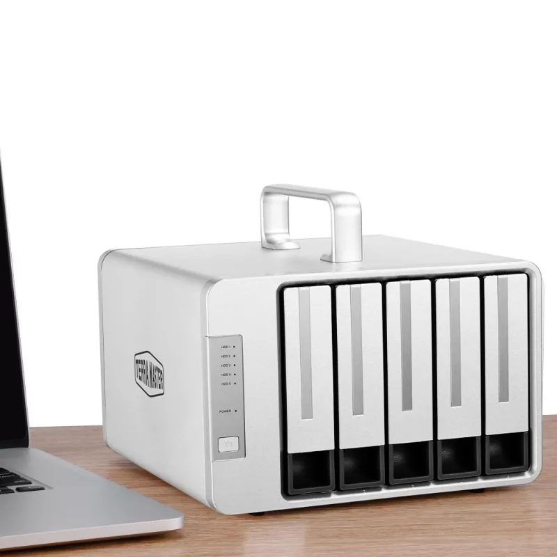 TerraMaster D5 Thunderbolt 3 -kiintolevyjärjestelmä 0 TB työpöytä harmaa