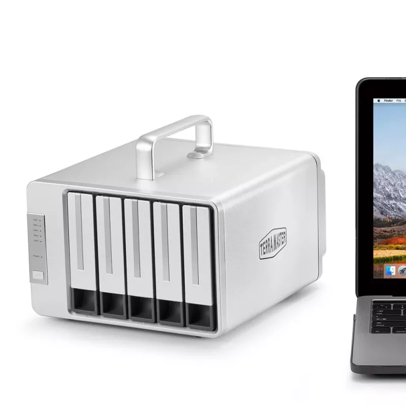 TerraMaster D5 Thunderbolt 3 -kiintolevyjärjestelmä 0 TB työpöytä harmaa