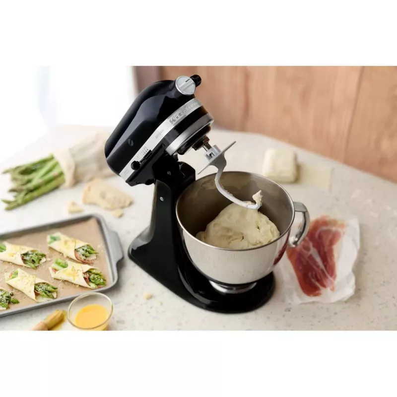 KitchenAid Artisan -yleiskone 300 W musta
