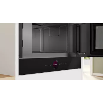 Bosch Serie 8 BFR7221B1 mikroaaltouuni musta solo-mikroaaltouuni kalusteisiin 21 L 900 W